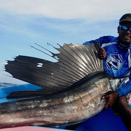 Fish Tobago Guesthouse Buccoo Luaran gambar